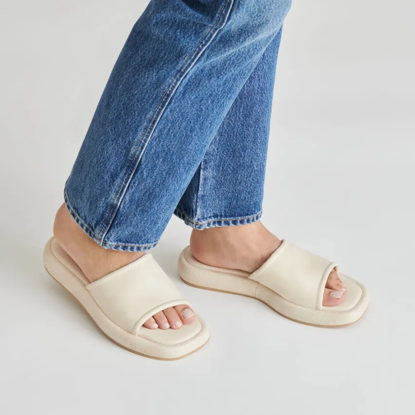 AISHA SANDALS IVORY LEATHER^Dolce Vita Hot