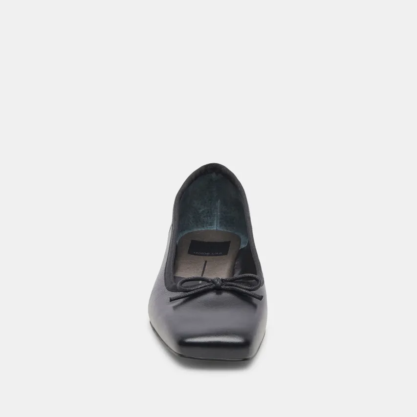 ANISA BALLET FLATS BLACK LEATHER^Dolce Vita New