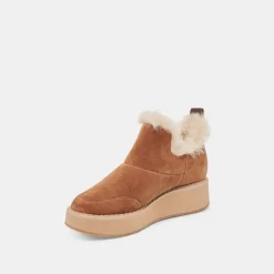 ARDY PLUSH H2O BOOTIES PECAN SUEDE^Dolce Vita Hot