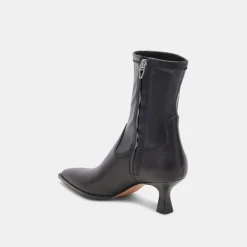 ARYA BOOTS BLACK LEATHER^Dolce Vita Best