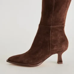 AUGGIE BOOTS DK BROWN SUEDE^Dolce Vita Fashion