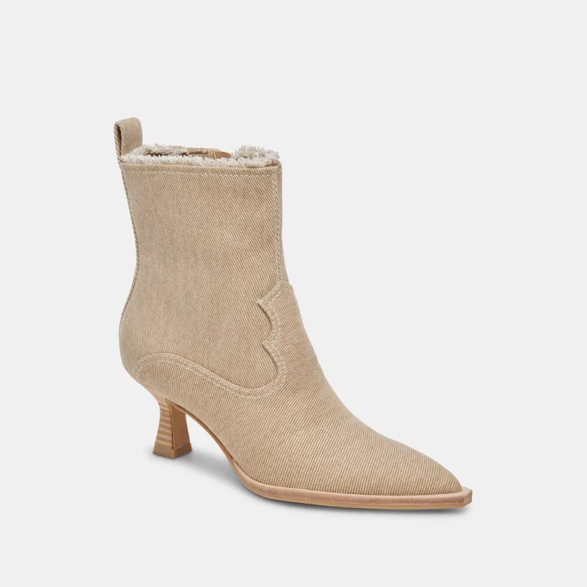 AUSTIN BOOTS SESAME DENIM^Dolce Vita Hot