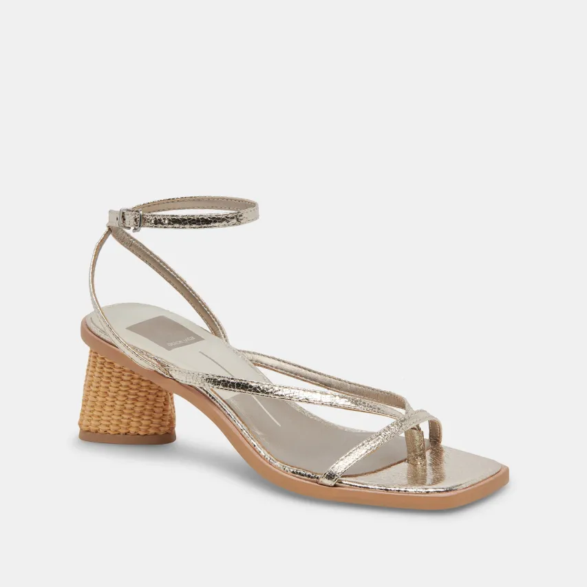 BANITA WIDE SANDALS LIGHT GOLD CRACKLED STELLA^Dolce Vita Fashion