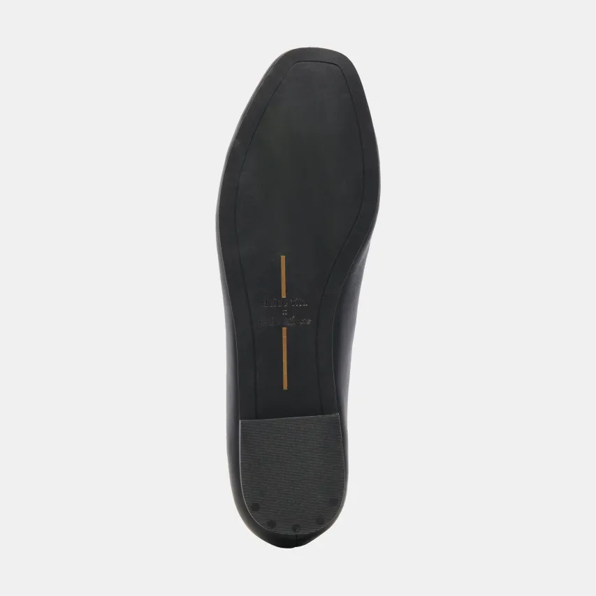 BEATE BALLET FLATS BLACK LEATHER^Dolce Vita Hot