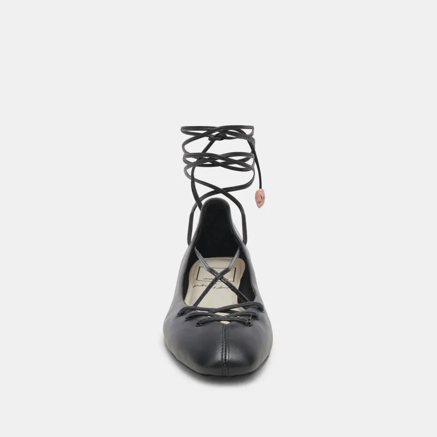BEATE BALLET FLATS BLACK LEATHER^Dolce Vita Hot