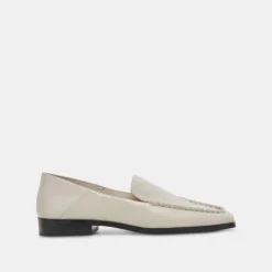BENY FLATS IVORY CRINKLE PATENT^Dolce Vita Best