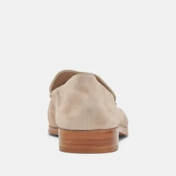 BENY FLATS TAUPE SUEDE^Dolce Vita Hot