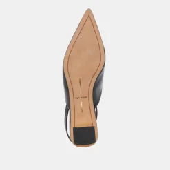 BYANCA FLATS BLACK LEATHER^Dolce Vita Best