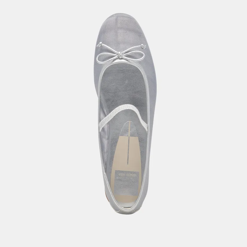 CADEL BALLET FLATS SILVER MESH^Dolce Vita Best