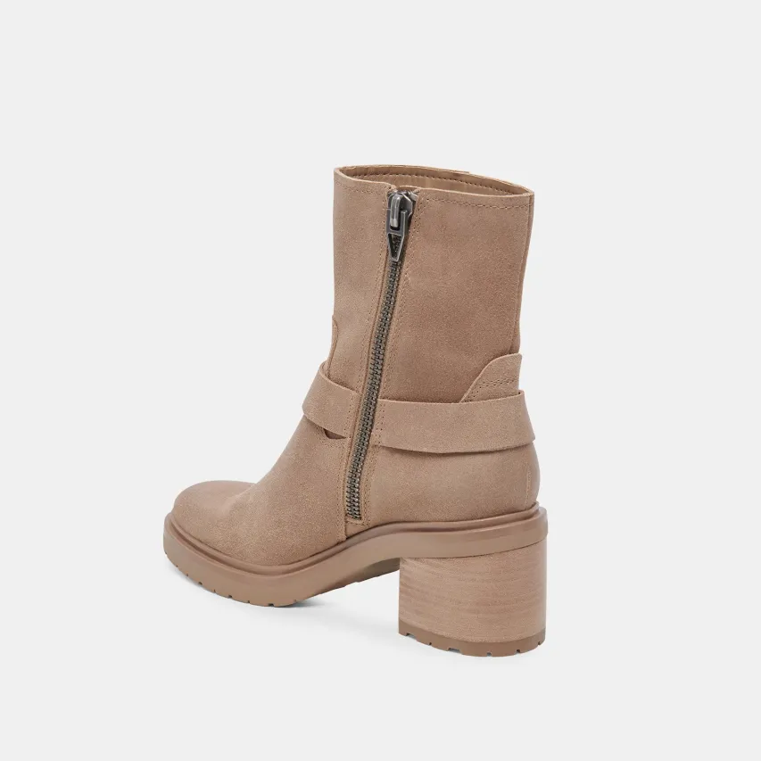 CAMROS BOOTS TRUFFLE SUEDE^Dolce Vita Best