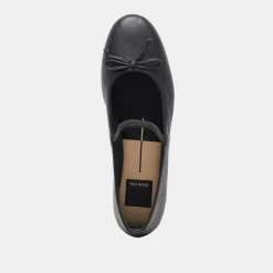 CARIN BALLET FLATS BLACK LEATHER^Dolce Vita Hot
