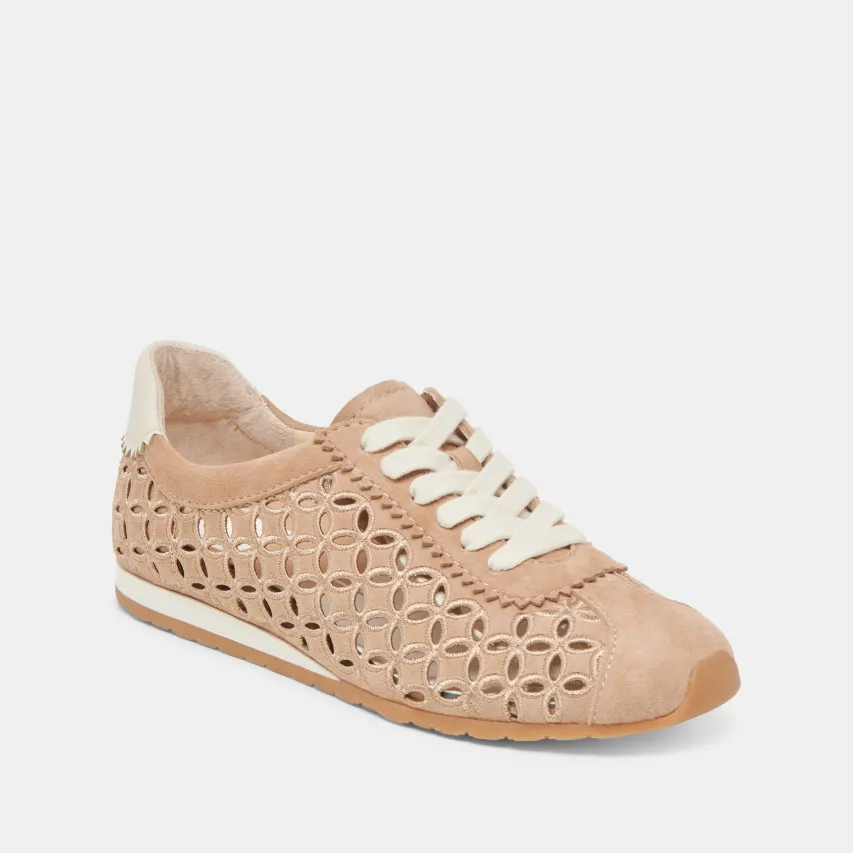 DANIE EYELET PERF SNEAKERS CAMEL SUEDE^Dolce Vita Best