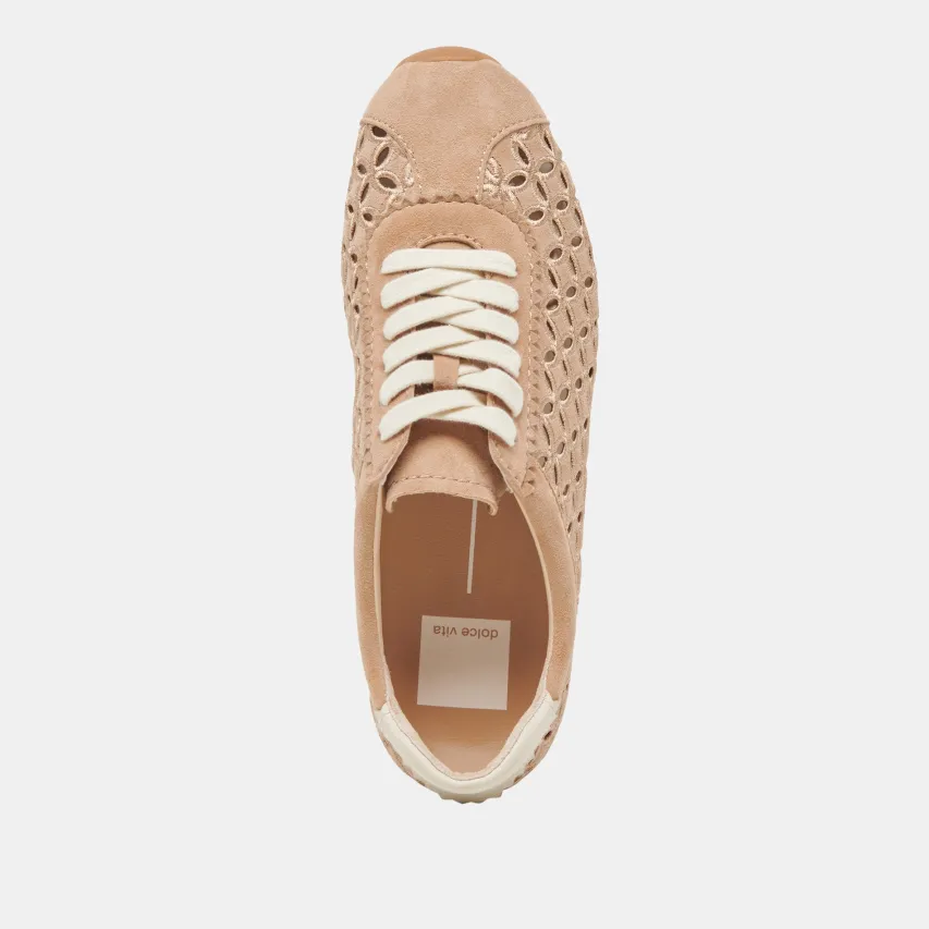 DANIE EYELET PERF SNEAKERS CAMEL SUEDE^Dolce Vita Best