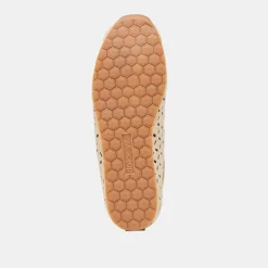 DANIE EYELET PERF SNEAKERS LT NATURAL RAFFIA^Dolce Vita Fashion
