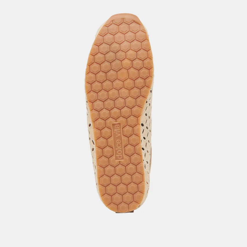DANIE EYELET PERF SNEAKERS LT NATURAL RAFFIA^Dolce Vita Fashion