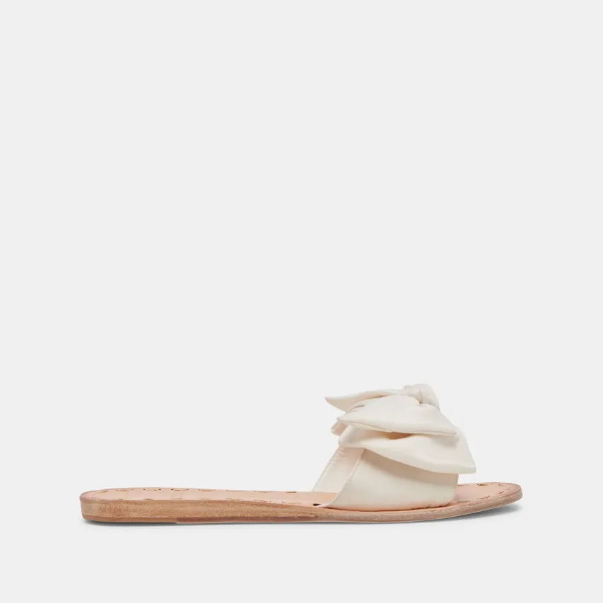 DARSEY SANDALS WHITE SATIN^Dolce Vita Best