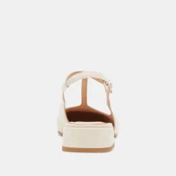 DEIDRA FLATS CREAM LEATHER^Dolce Vita Fashion