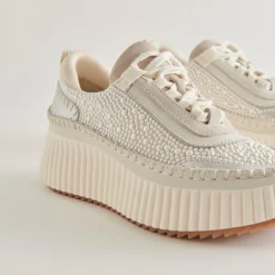DOLEN PEARL SNEAKERS VANILLA PEARLS^Dolce Vita Online