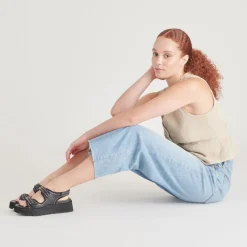 DUBAI SANDALS MIDNIGHT CRINKLE PATENT^Dolce Vita Outlet