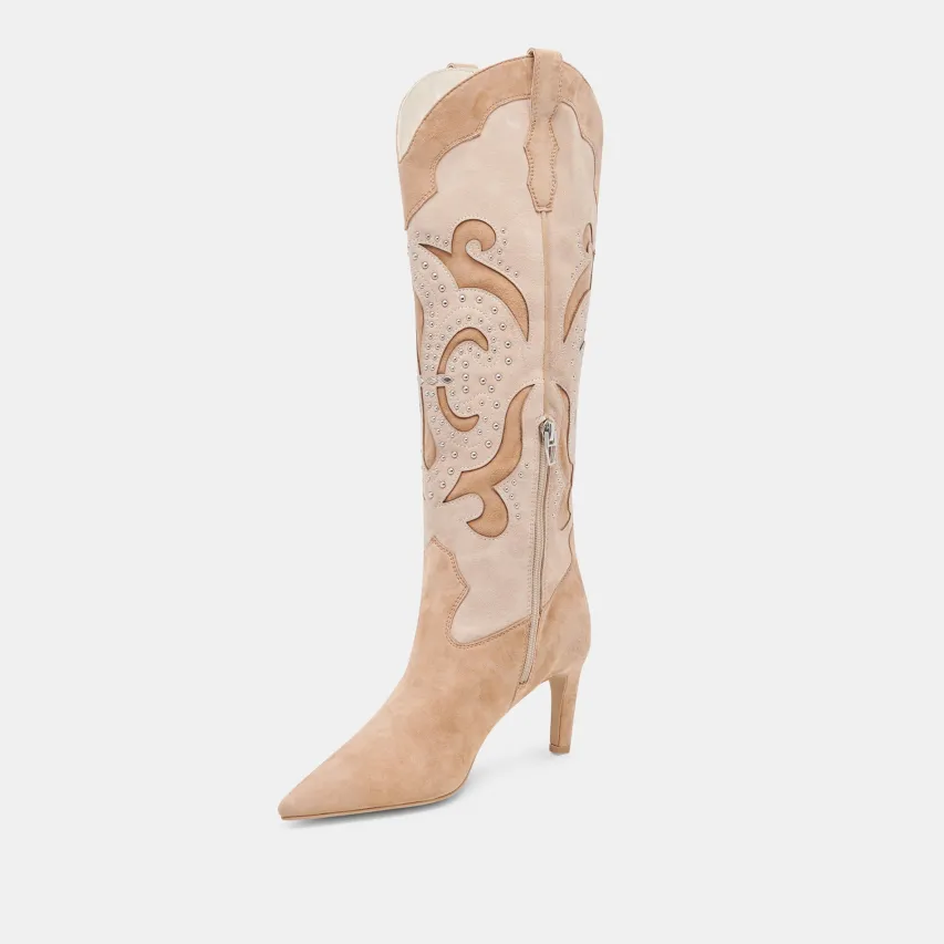 FINLEY STUD BOOTS CAMEL SUEDE^Dolce Vita Outlet