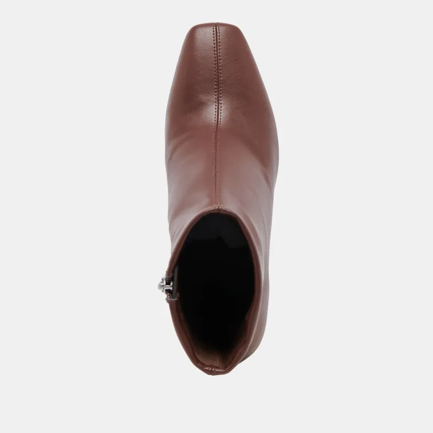 GLAMOR BOOTS CHOCOLATE STELLA^Dolce Vita Hot