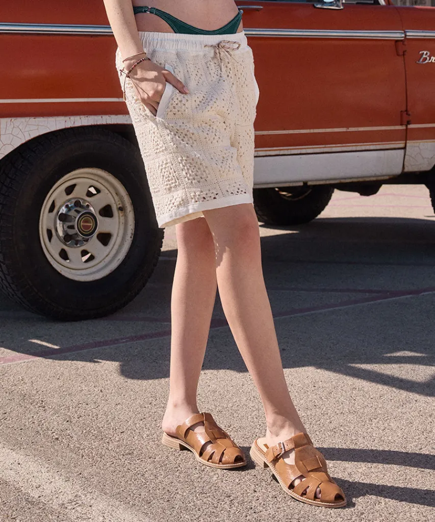 HIPPIE FLATS TAN CRINKLE PATENT^Dolce Vita Clearance