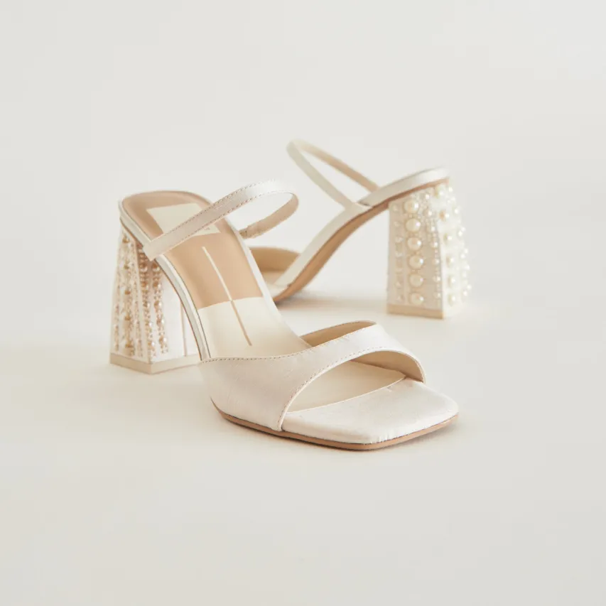 JEMMY PEARL HEELS VANILLA SILK^Dolce Vita Best