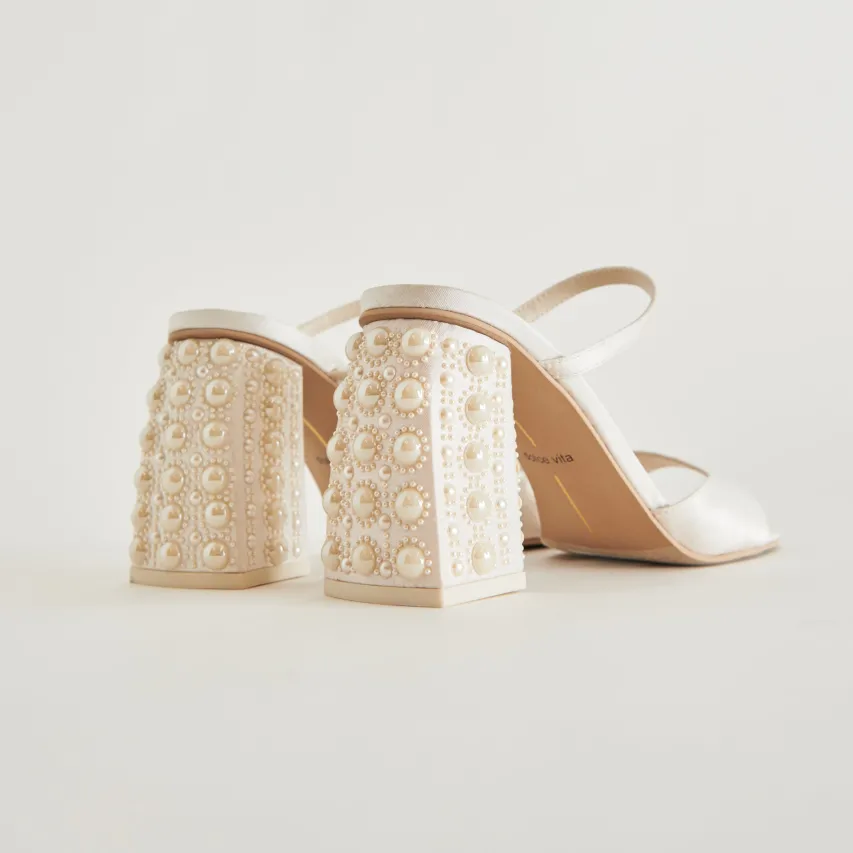 JEMMY PEARL HEELS VANILLA SILK^Dolce Vita Best