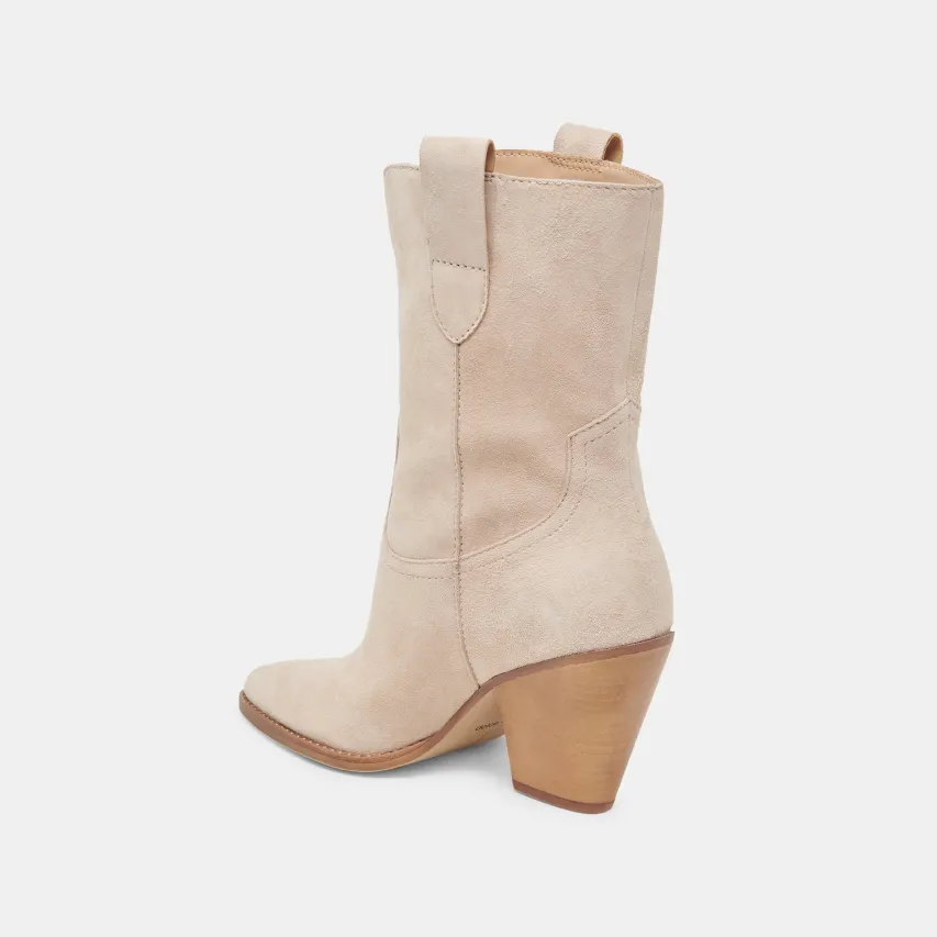 JESSEY BOOTS DUNE SUEDE^Dolce Vita Hot