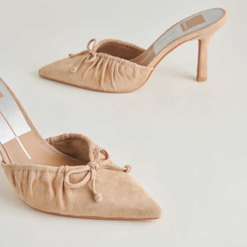 KAIRI HEELS CAMEL SUEDE^Dolce Vita Clearance