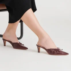 KAIRI HEELS CRANBERRY CRINKLE PATENT^Dolce Vita Fashion