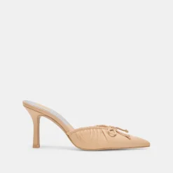 KAIRI HEELS FRENCH VANILLA LEATHER^Dolce Vita Online
