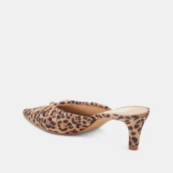 KAIRI MID HEELS DK LEOPARD SUEDE^Dolce Vita Best