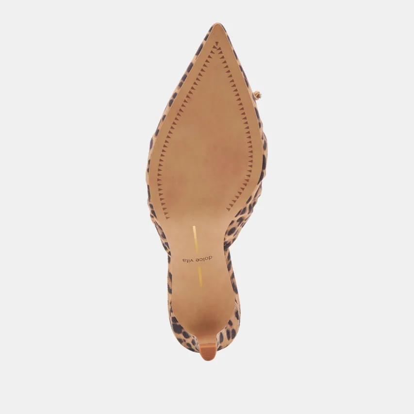 KAIRI MID HEELS DK LEOPARD SUEDE^Dolce Vita Best