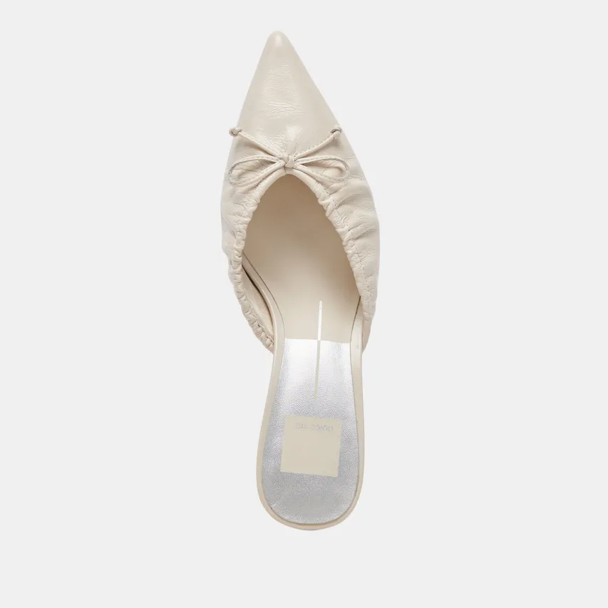 KAIRI MID HEELS IVORY CRINKLE PATENT^Dolce Vita Fashion