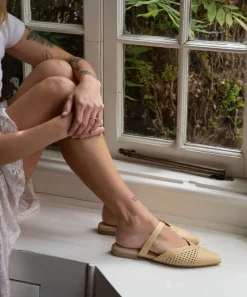 KALINE FLATS LT NATURAL RAFFIA^Dolce Vita Online