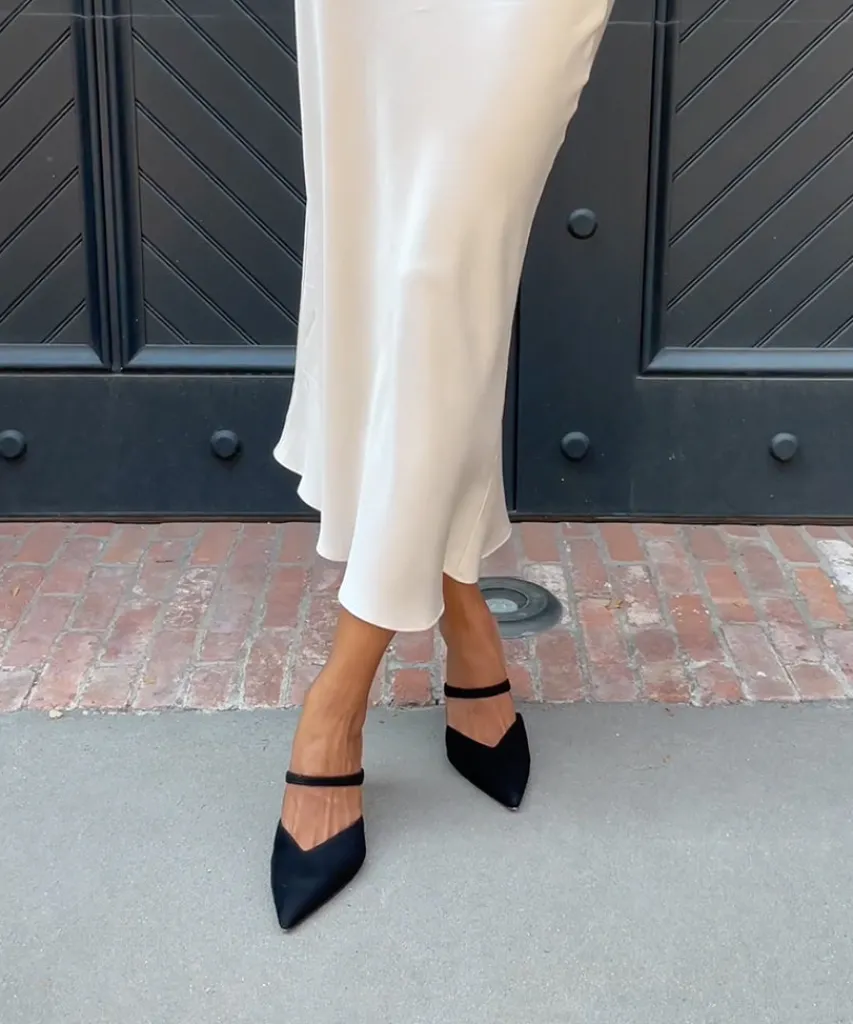 KANIKA HEELS ONYX SUEDE^Dolce Vita Sale