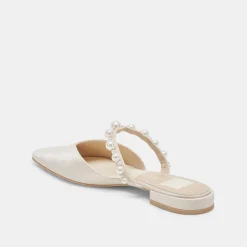 KANIKA PEARL FLATS VANILLA PEARLS^Dolce Vita Best