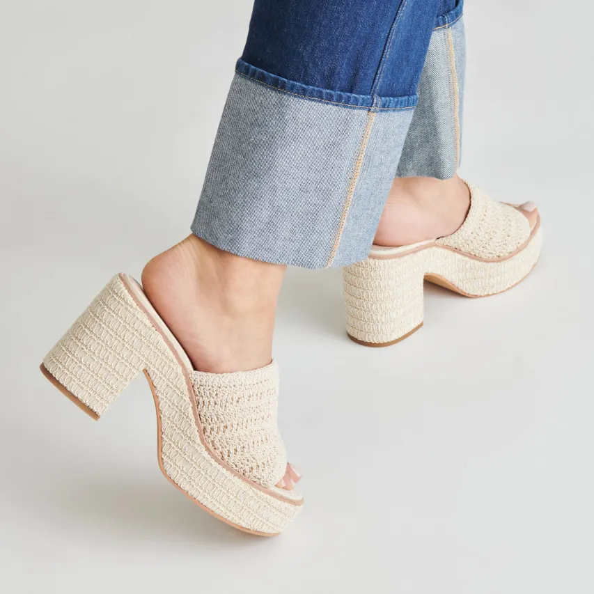 LADIN HEELS IVORY WOVEN^Dolce Vita Online