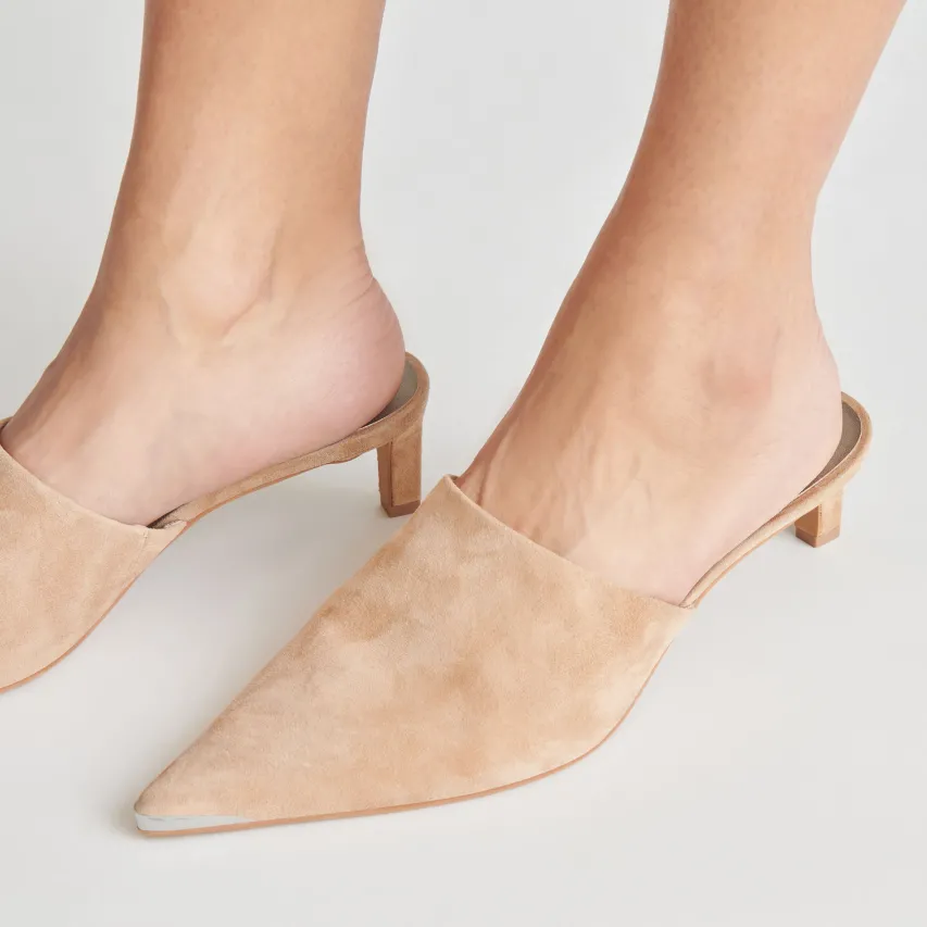 LEXY HEELS CAMEL SUEDE^Dolce Vita Best