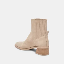 LINNY H2O WIDE BOOTS DUNE SUEDE^Dolce Vita Outlet