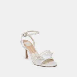 LUNETE PEARL HEELS VANILLA SATIN^Dolce Vita Outlet