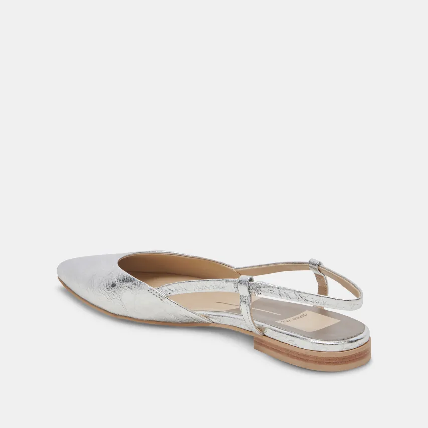 NARAH FLATS SILVER METALLIC LEATHER^Dolce Vita Best