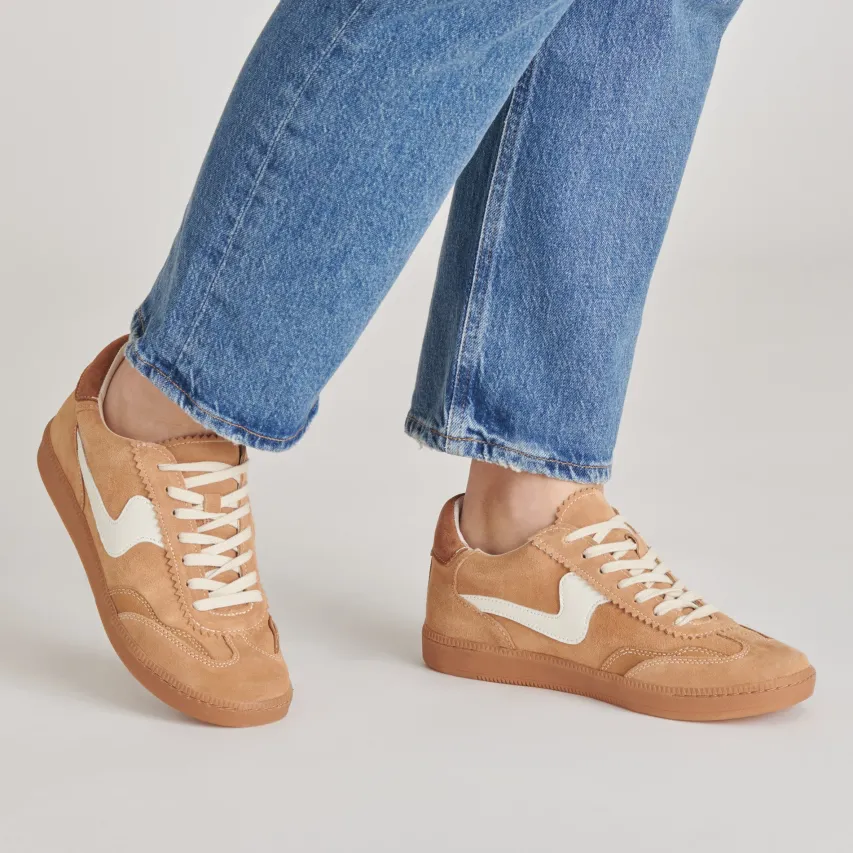 NOTICE SNEAKERS BROWN SUEDE^Dolce Vita Fashion
