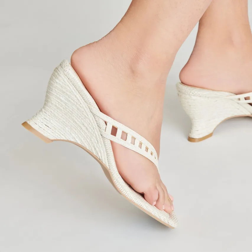 NULLAH WEDGES OATMEAL RAFFIA^Dolce Vita Online