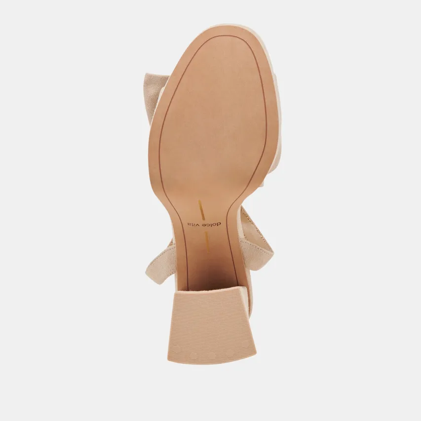 PACIE HEELS CAMEL SUEDE^Dolce Vita New