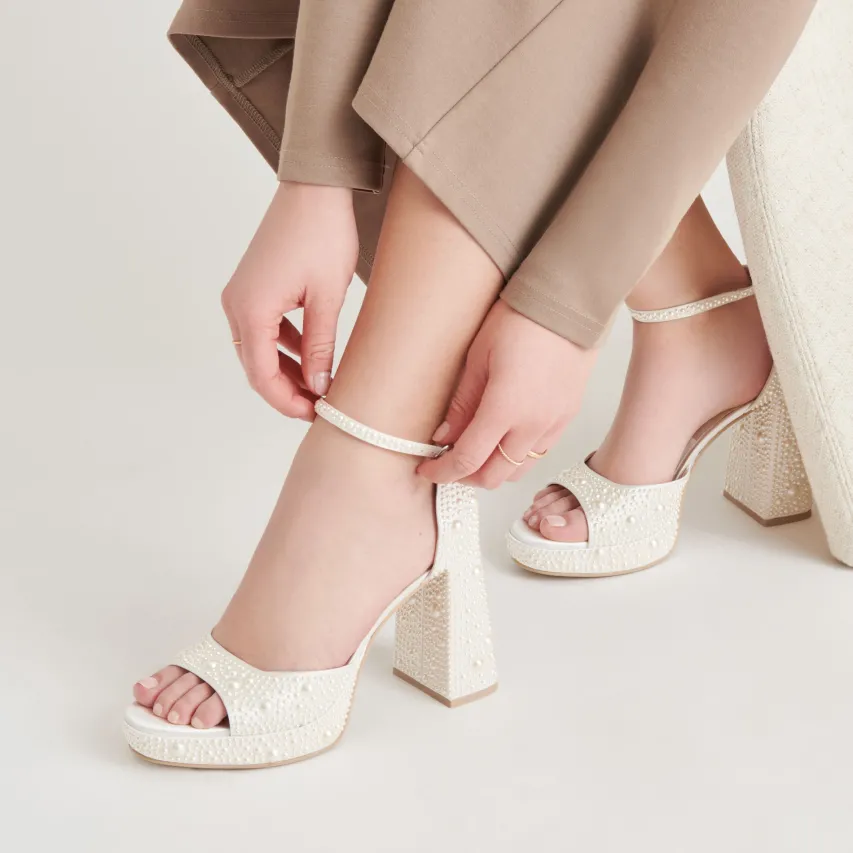 PANDRO PEARL HEELS TRUE WHITE SATIN^Dolce Vita Online