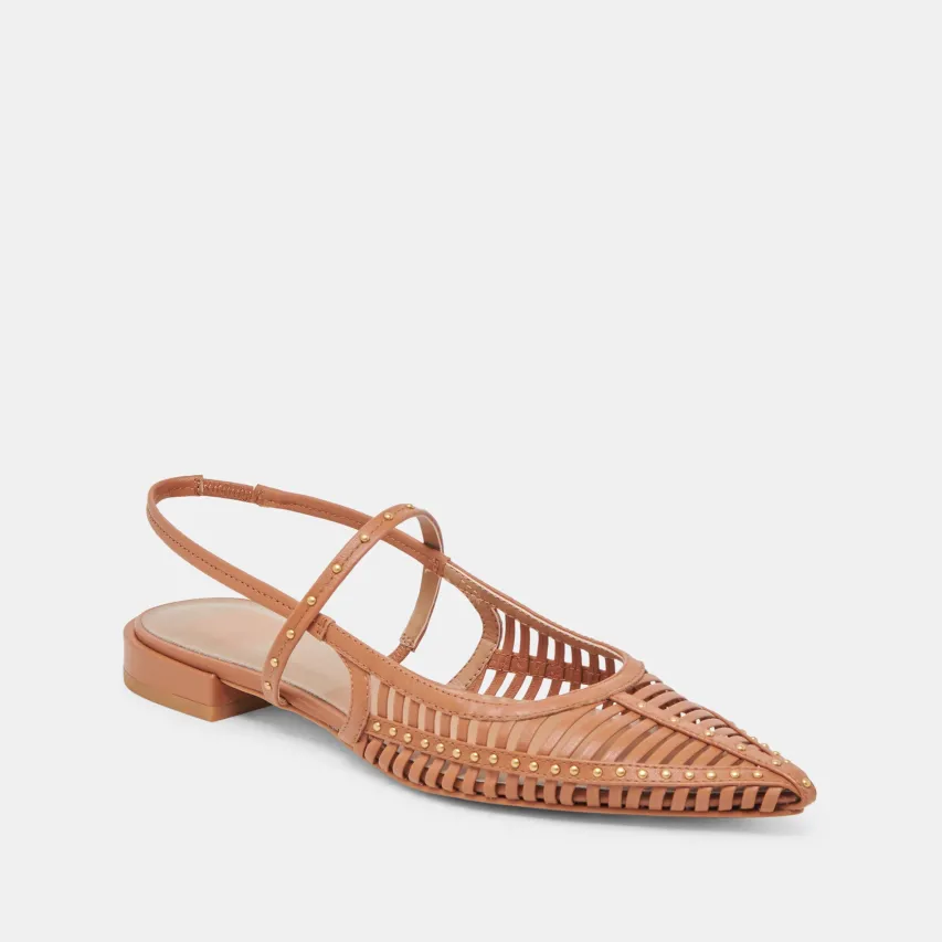 PHINLY FLATS SADDLE LEATHER^Dolce Vita Clearance