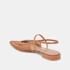 PHINLY FLATS SADDLE LEATHER^Dolce Vita Clearance