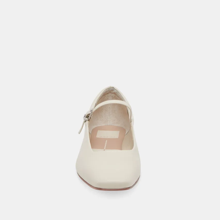 REYES BALLET FLATS IVORY LEATHER^Dolce Vita Hot